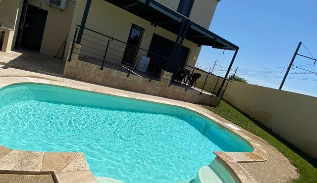 Magnificent villa for the Avignon Festival