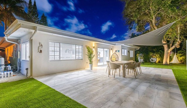 Magnificent Villa | Cool Terrace w/Grill+ Many Chill Spots