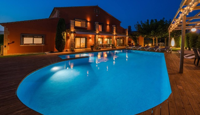 Magnificent villa within the Golf of Peralada