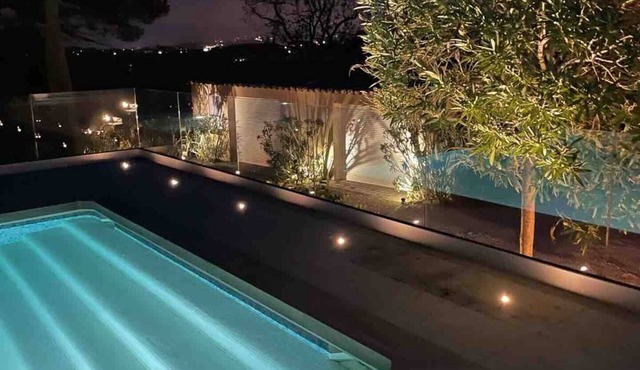 Magnificent villa with panoramic sea view