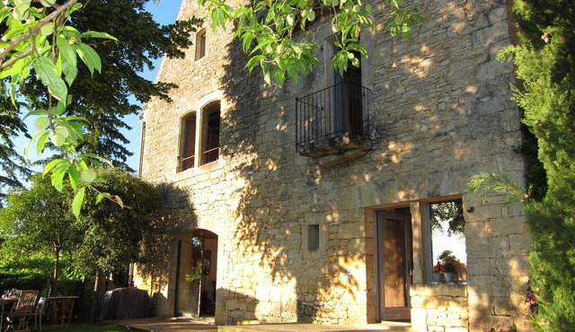 magnificient 16th century MANOR HOUSE with POOL and JACUZZI