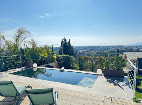 Magnifique appartement avec piscine et jardin