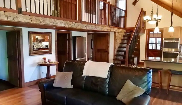 Magnifique updated lakefront chalet (CITQ #300310)