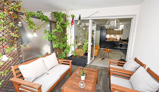 Magnifique Design T2, Confortable, Parking Gratuit