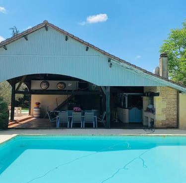Magnifique gîte avec piscine et aménagements exceptionnels - Tout confort !