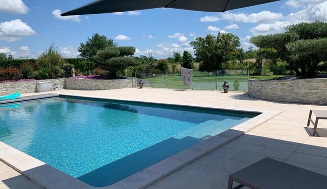 Magnifique Maison Avec Piscine et son Terrain de 3000 m2