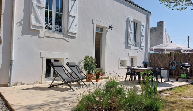 Magnifique Maison de Charme À 1 km du Port