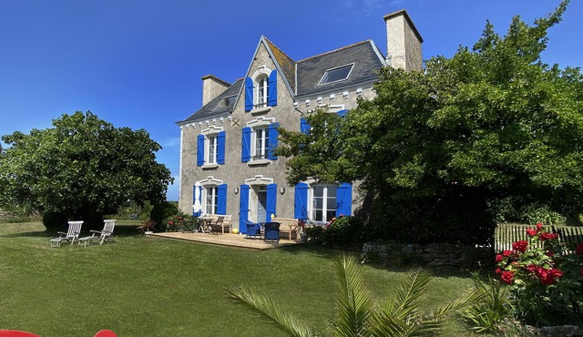 Magnifique Maison de Vacances Avec une vue Unique sur la Mer. Chiens Bienvenus