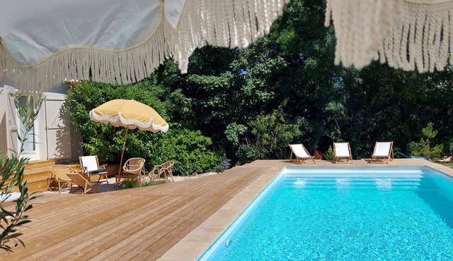 Magnifique Maison Familiale Avec Piscine au Calme Absolu à Nantes