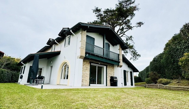 Magnifique Maison Moderne à Bidart - 15min à Pieds du Centre et de la Plage