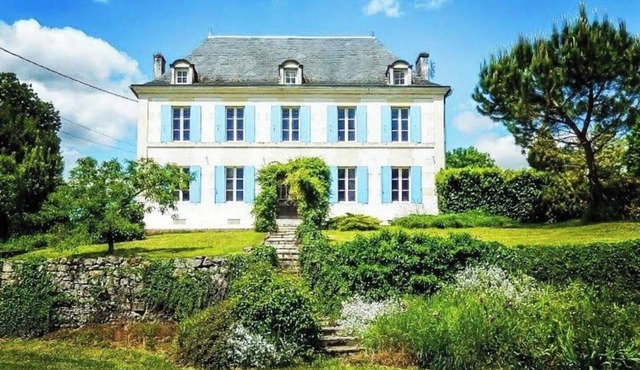 Magnifique manoir, quatre chambres, avec piscine
