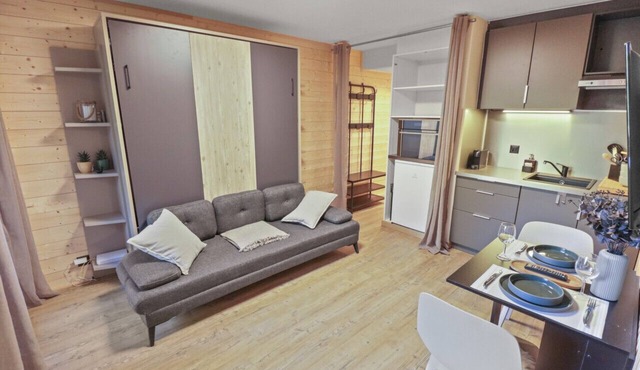 Magnifique Studio Avec Terrasse au Centre