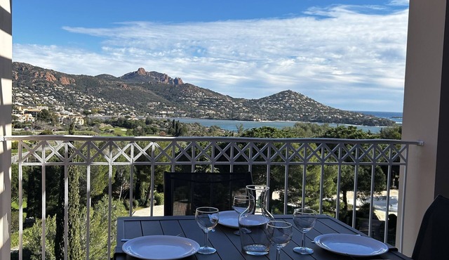 Magnifique Studio Terrasse vue mer Idéal Climatisation