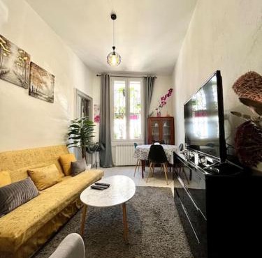 Magnifique T3 au Centre Ville - Immeuble particulier