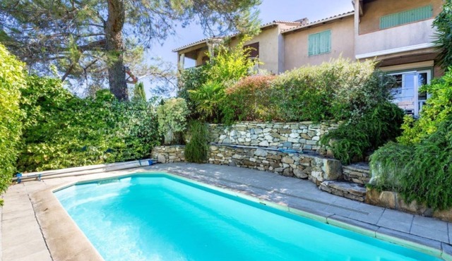 Magnifique T3 Terrasse Piscine Privée Proche Plage