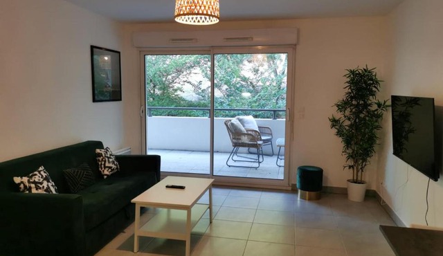 Magnifique T3 pour 8 personnes à Montpellier, WIFI, PARKING