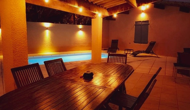 Magnifique Villa a Tourbes proche du Cap d Agde