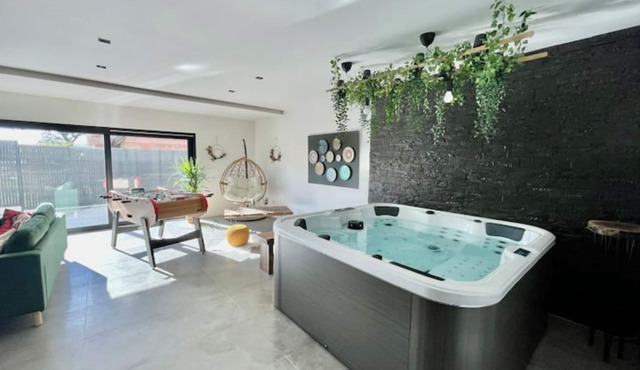 Magnifique Villa Avec Jacuzzi