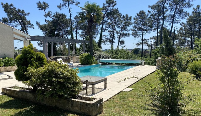 Magnifique Villa Avec Piscine à Débordement et vue Imprenable