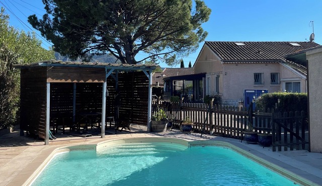 Magnifique Villa Avec vue sur le Luberon