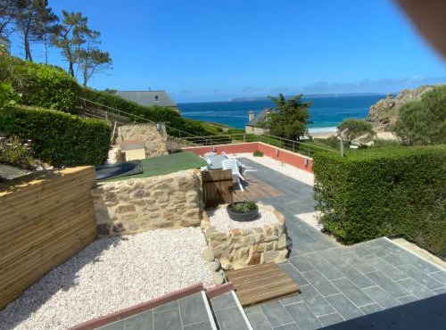 Magnifique villa face à la plage de Pors Peron