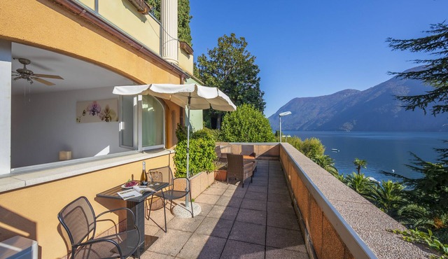 Magnolia Apt. 1 Front Lake, Castagnola (Lugano), Switzerland