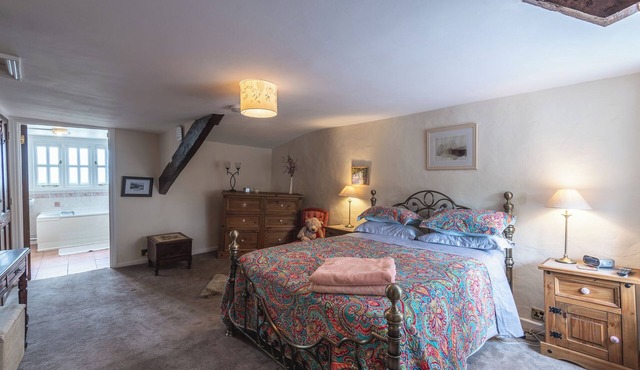 Magnolia Cottage, Character Cottage on the edge of the Blackdown Hills