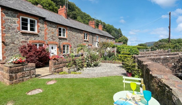 Magnolia Cottage, Porlock