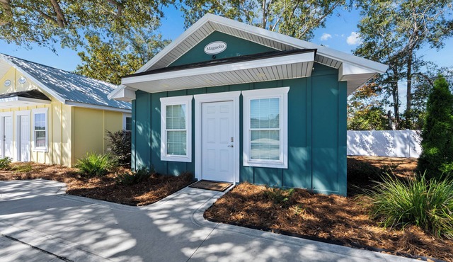 "Magnolia" Cottage Reidsville Georgia