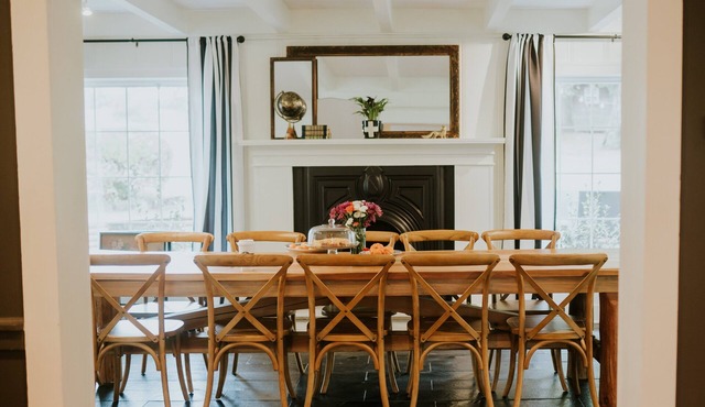 Magnolia Inn - Columbia's Sweet Southern Charmer!