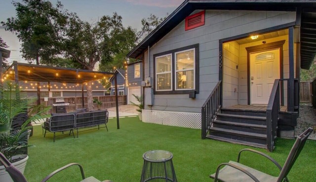 Magnolia Park Urban Retreat - 2-BD/1-BA with Yard