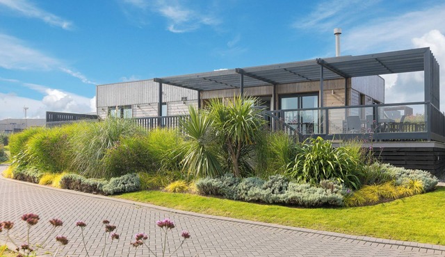 MAGNOLIA, pet friendly, country holiday cottage in Portreath