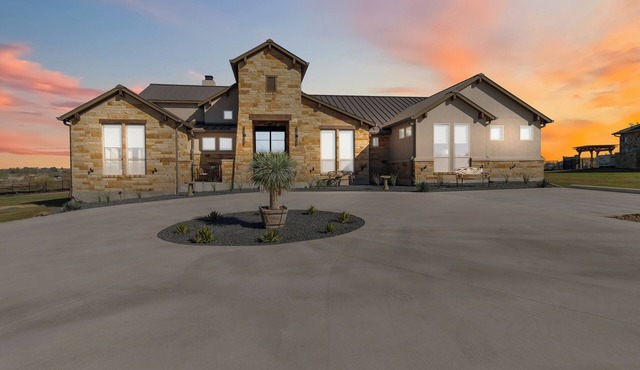 Magnolia Ranch Cottage Private Luxury Retreat ★New · 5 bedrooms · 5bd · 4ba