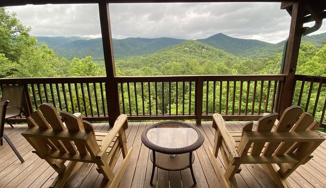 Magnolia, Relax To Sunsets. Pool Table, Dogs Welcome.