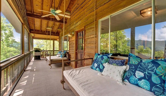 Magnolia Ridge - Free Whitewater Rafting - Secluded Luxury - Modern AND Rustic