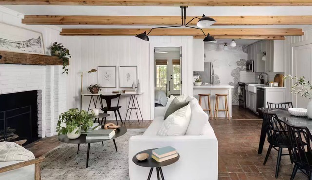Magnolia's Hillcrest Cottage - Designed & owned by Chip & Joanna Gaines