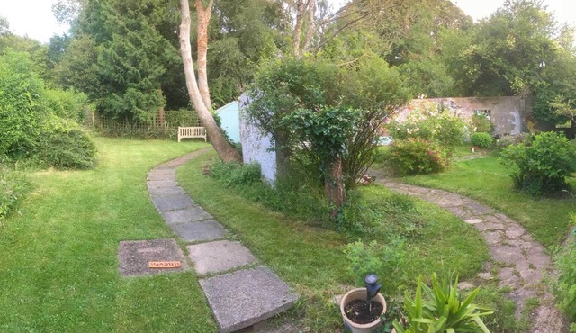 Magpie Cottage. The perfect country getaway - any time of year