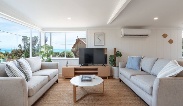 Magpie Sands — Aldinga Beach Coastal Escape