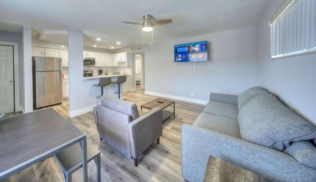 Mahalo Waterfront 1 BR Apartment