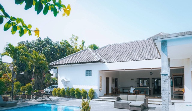 Maharani Villa Yogyakarta