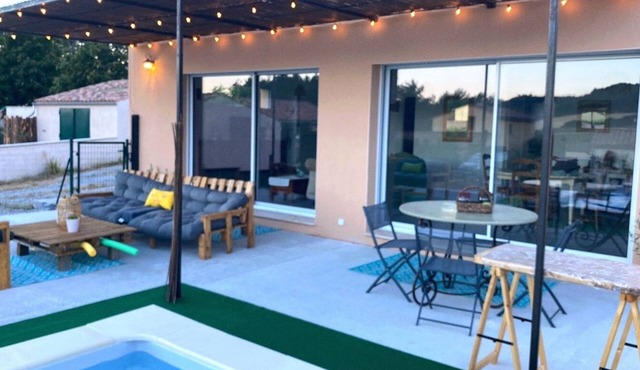 Maison avec piscine & vue – Haute-Provence