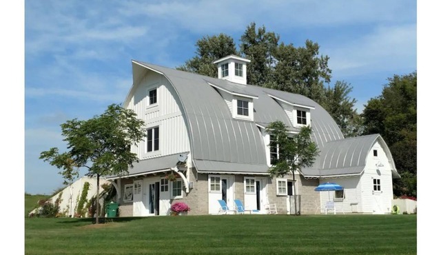 Maiden Rock Barn (Pine Creek Rustic Road)