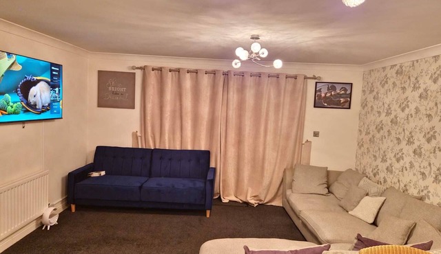 Maidstone holiday apartment free sports free parking