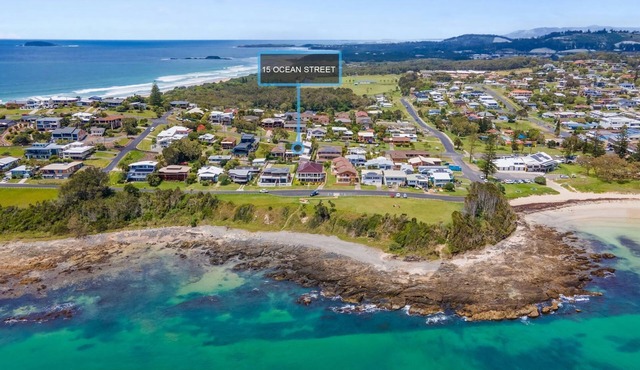 Main Beach - close to Woolgoolga beach and shops