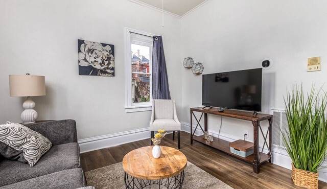 Main St. Apt- 1BR/1BA