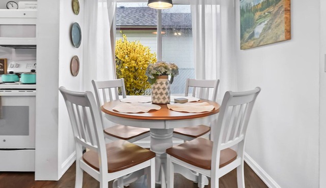 Main St. Cottage🏠heart of downtown✈️30min to BOI