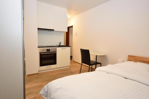 Main Station Studio - Color 1