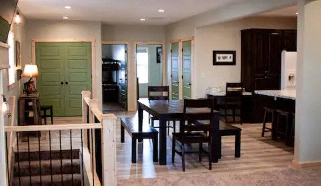 Main Street apt. with theater room near West Yellowstone and the Tetons