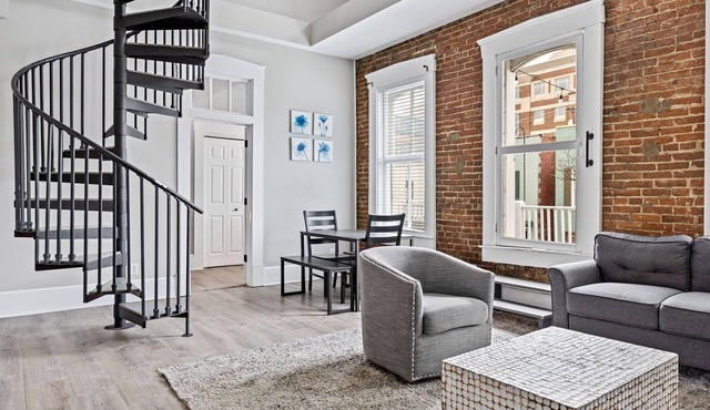 Main Street Balcony Apartment by StayLage!