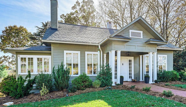 Main Street Elkin Retreat: Home w/Backyard Oasis